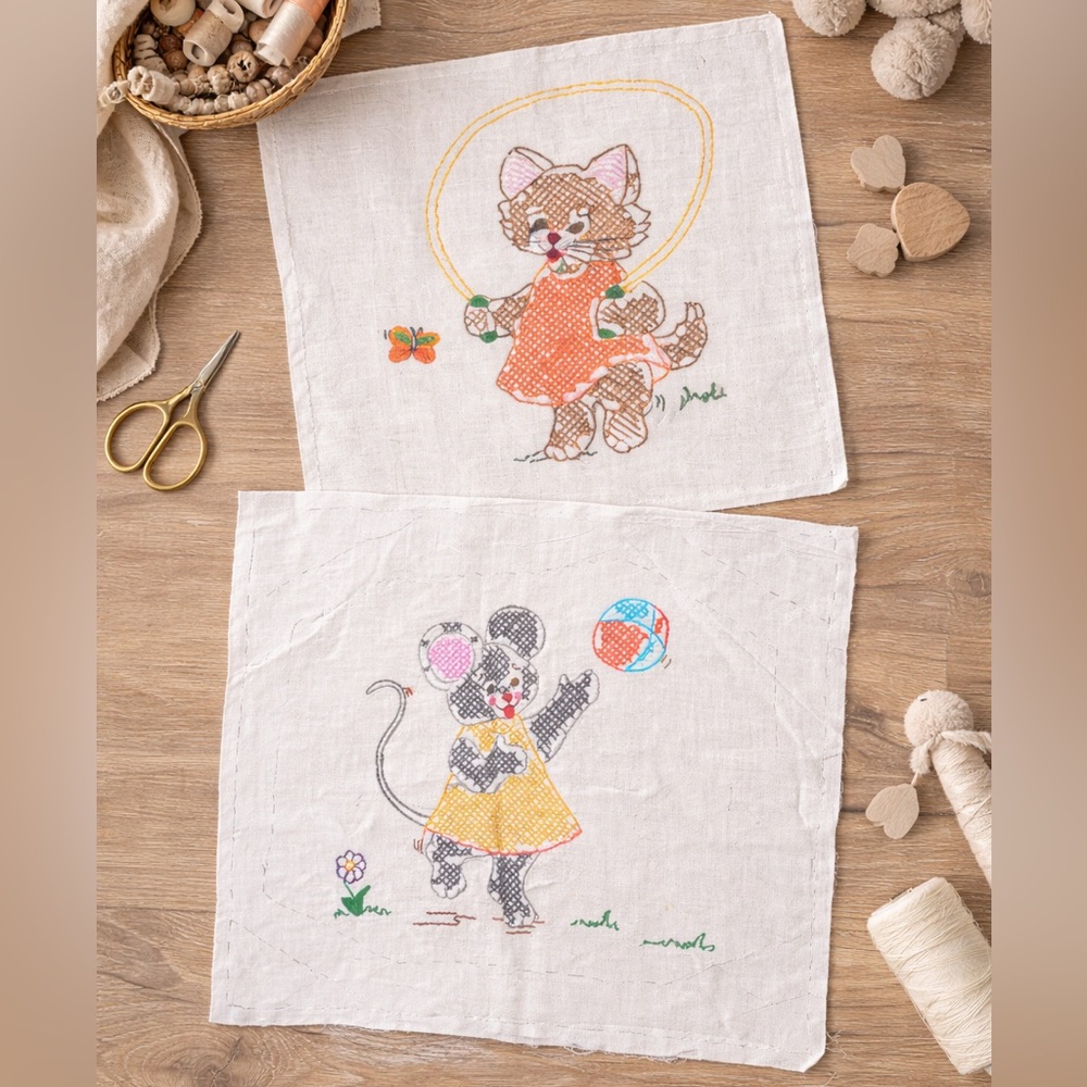 Vintage Embroidered Nursery Panels Cottagecore Baby Quilt Blocks  Kitten Mouse